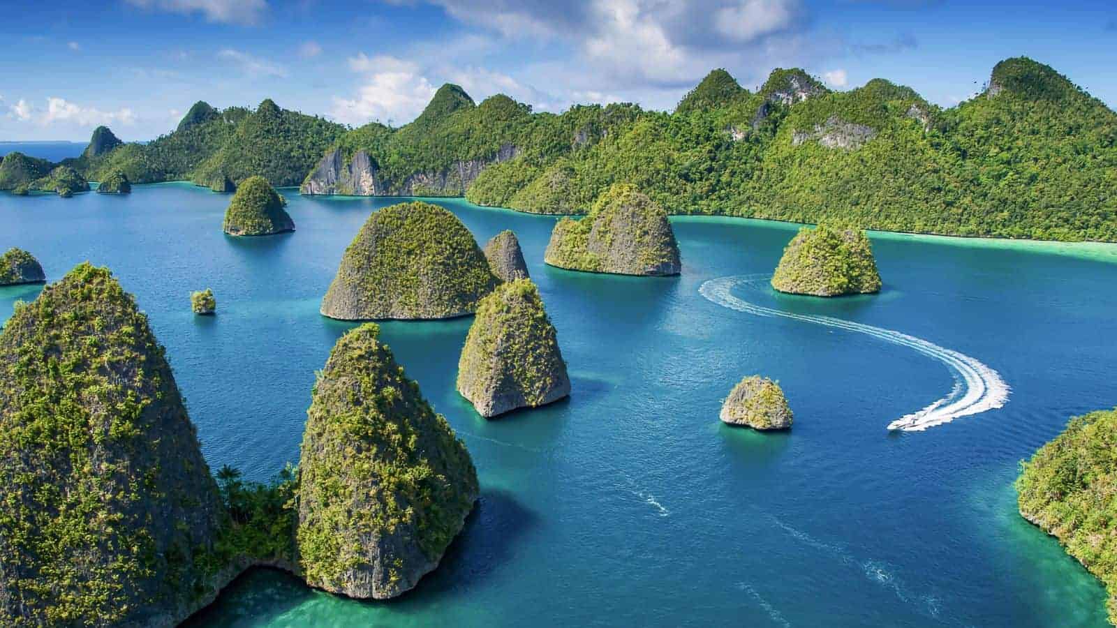 19 Offbeat Travel Destinations for Families Looking Beyond the Obvious 10 Raja Ampat Indonesia