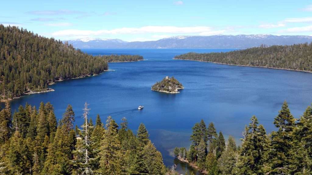 23 U.S. Towns That Look Too Beautiful to Be Real 18 South Lake Tahoe California Nevada