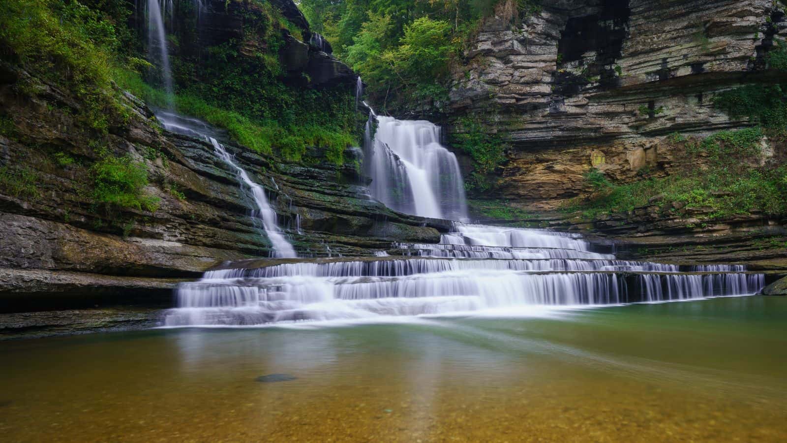 18 Picturesque U.S. Waterfalls That Only Locals Know About 26 18 Picturesque U.S. Waterfalls That Only Locals Know About