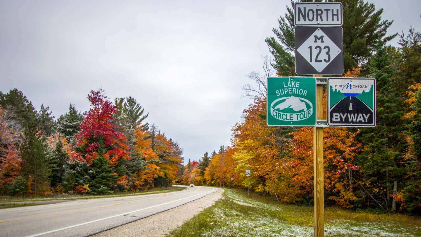 20 Amazing Road Trip Routes That Take You Through America’s Best-Kept Secrets 15 Lake Superior Circle Tour Michigan Wisconsin Minnesota and Ontario