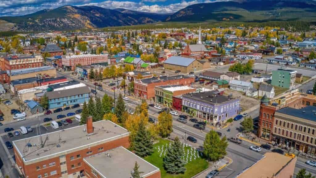 26 Under-the-Radar American Escapes That Deserve Way More Attention 16 Leadville Colorado