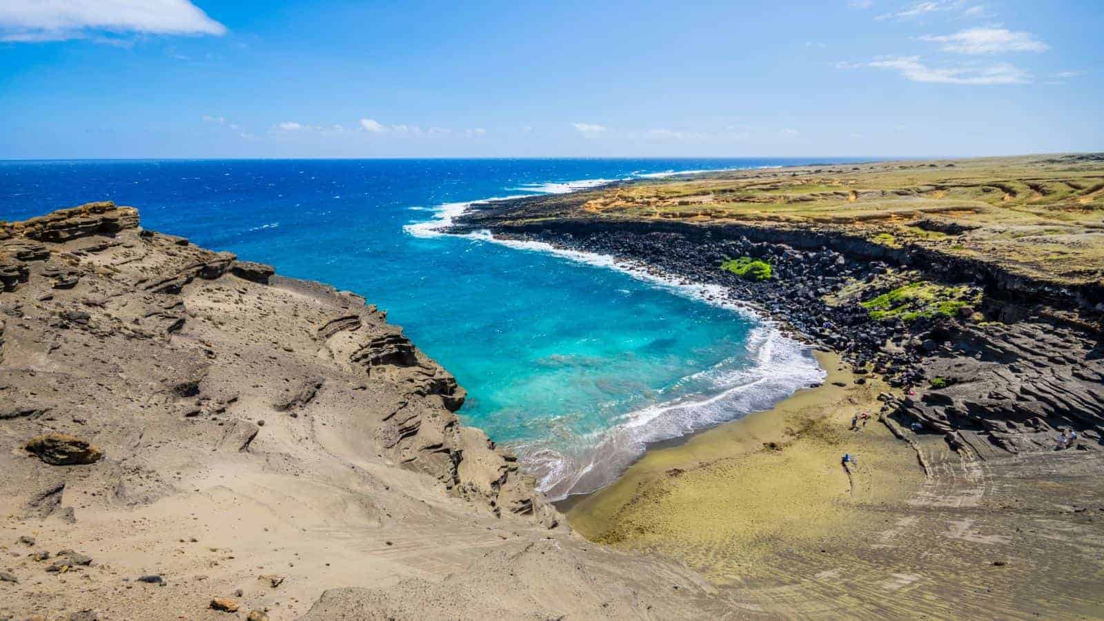 16 Remote U.S. Beaches You Won’t Believe Are Real 6 Papakolea Beach Hawaii
