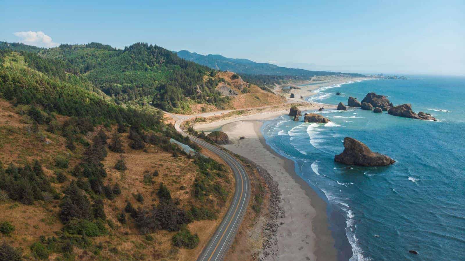 19 Coastal Drives That Are Just as Beautiful as the Pacific Coast Highway 19 The Oregon Coast Highway USA
