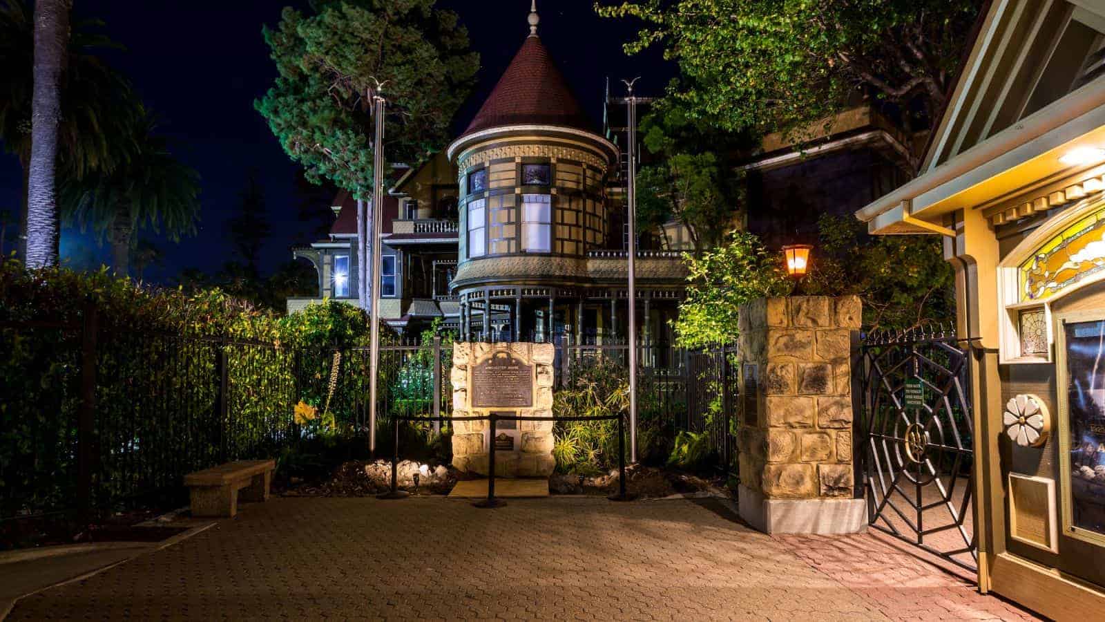 15 U.S. Towns with the Most Unique and Unusual Museums 10 Abita Springs Louisiana – Abita Mystery House