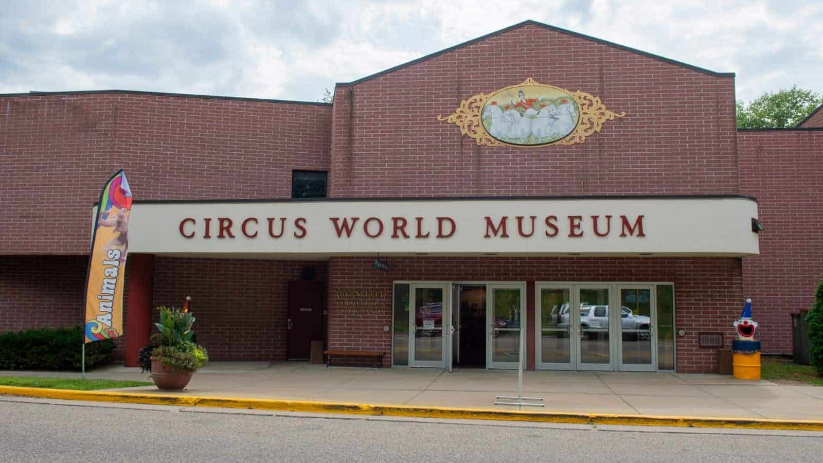 15 U.S. Towns with the Most Unique and Unusual Museums 9 Baraboo Wisconsin – Circus World Museum