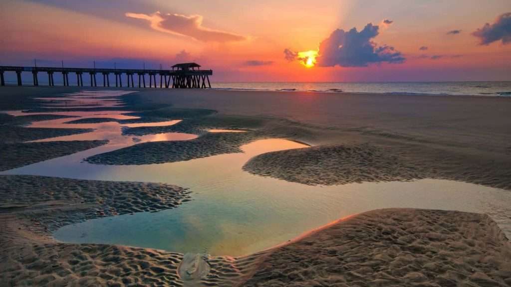 25 Coastal Towns in the U.S. That Are Pure Magic 9 Tybee Island Georgia