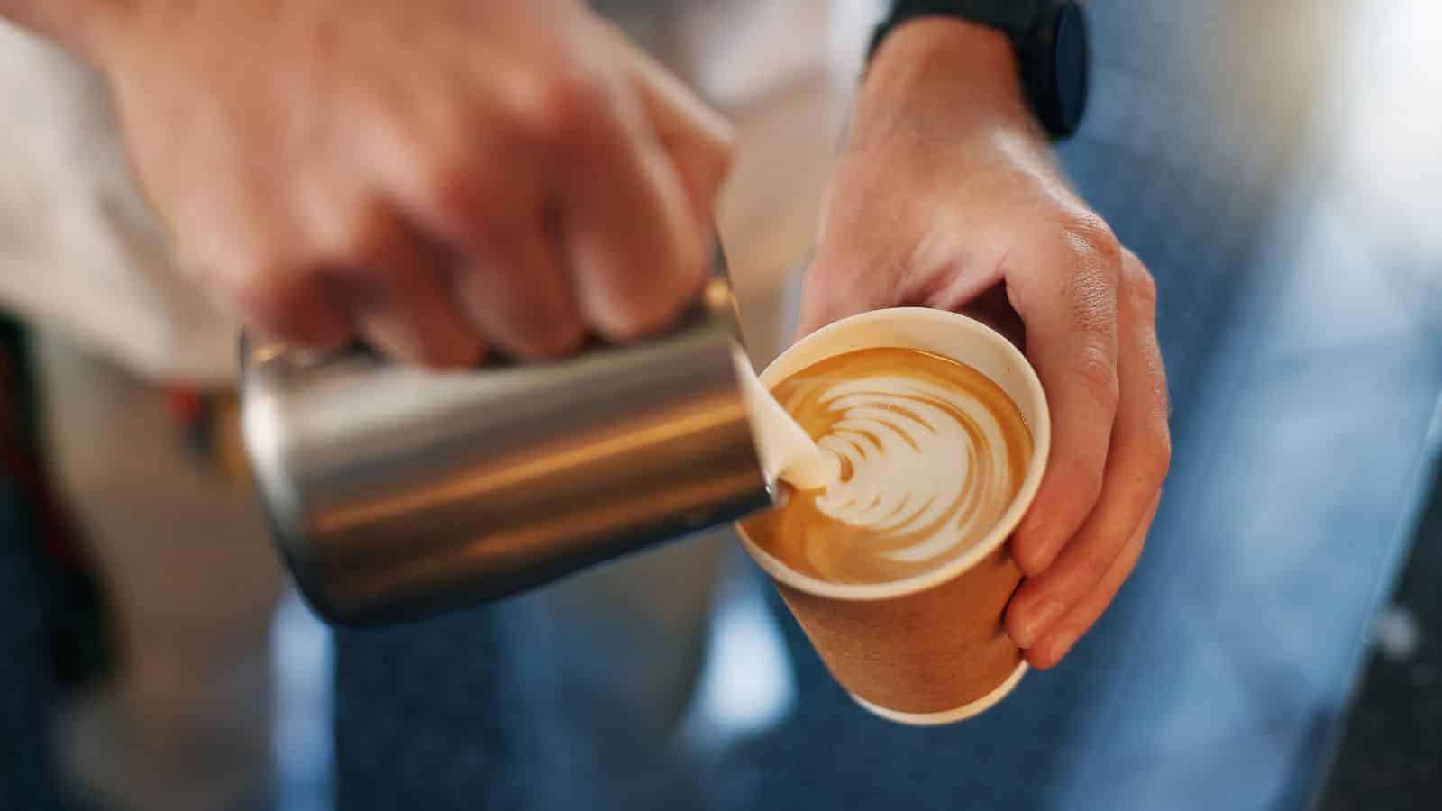 18 Things to Do When You Want to Make Friends While Traveling 8 Frequent the Same Cafe or Bar