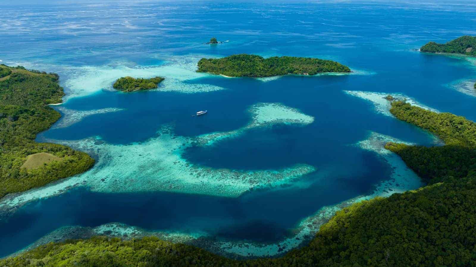 20 Peaceful Island Escapes Where You Can Truly Unplug from the World 16 Tavanipupu Solomon Islands