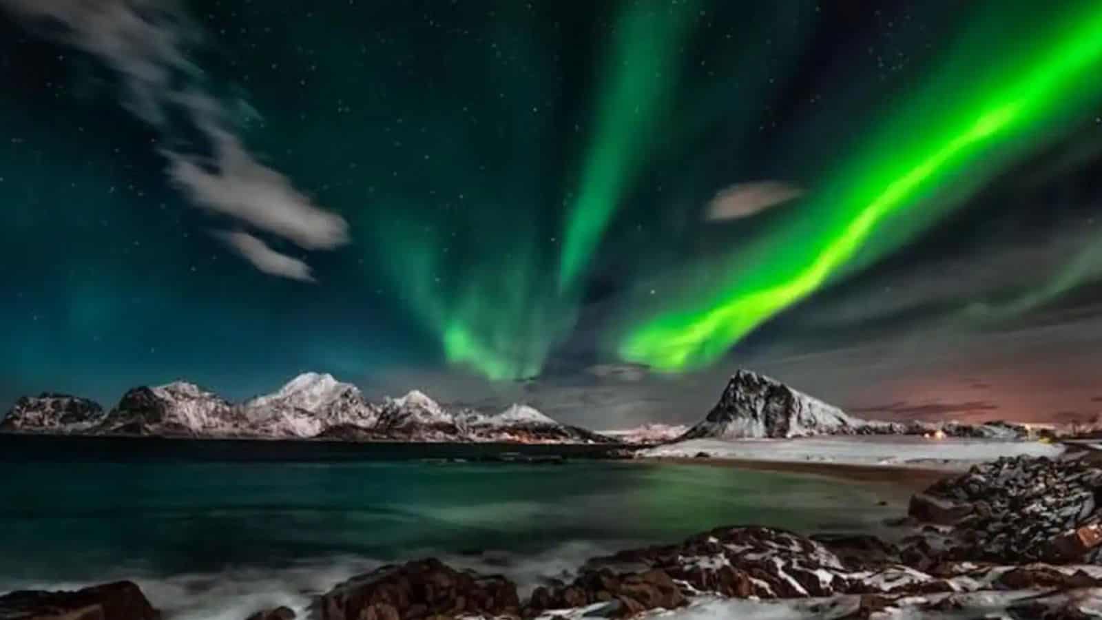 18 Group Tours That Forge Friendships Around the World 10 Northern Lights Chase in Lapland Finland