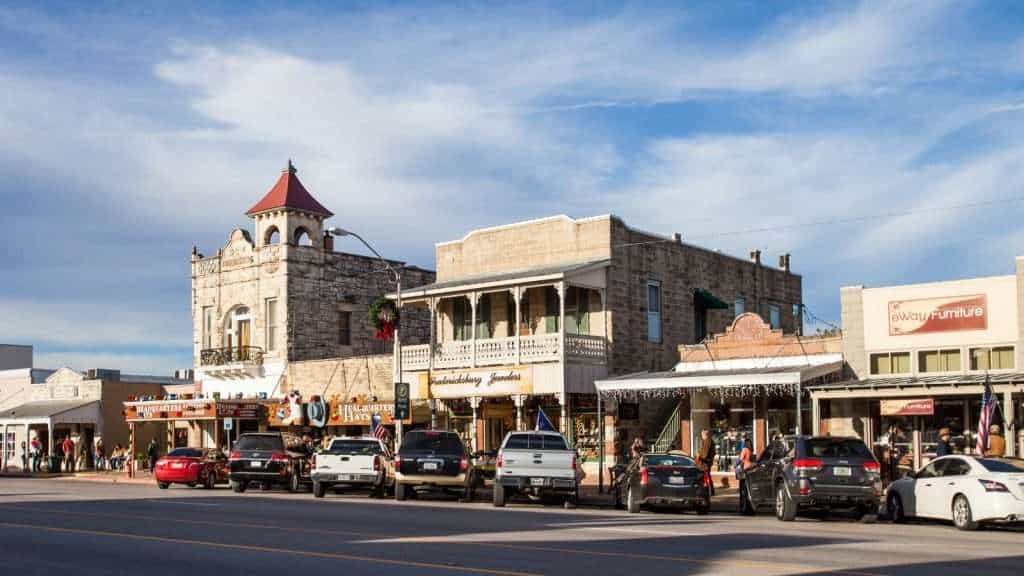 25 American Towns So Beautiful They Feel Almost Too Good to Be True 20 Fredericksburg Texas – German Heritage in Hill Country