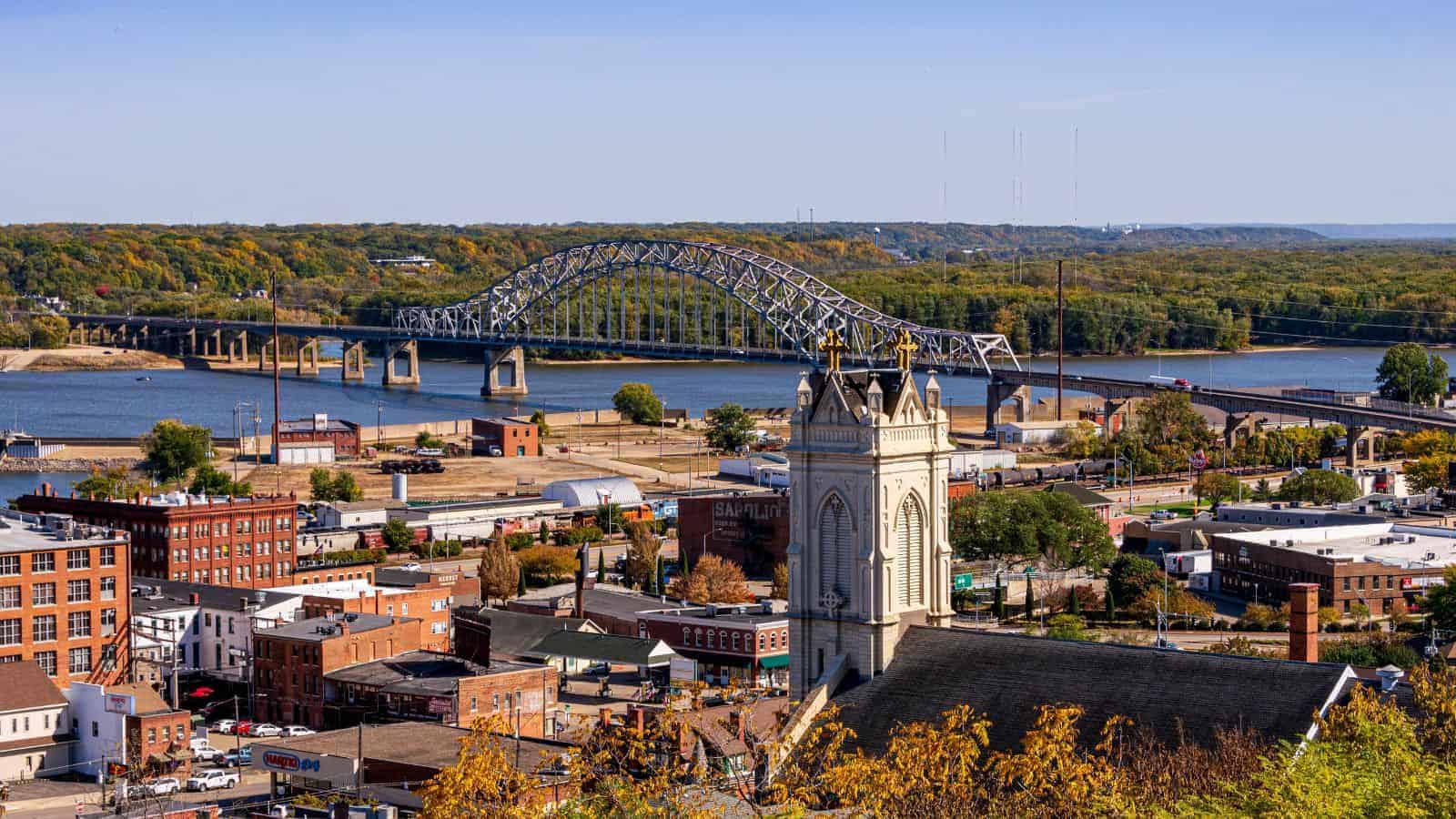 17 Quiet American Towns Locals Escape to for a Relaxing Weekend 6 Galena Illinois – Midwest History and Hills