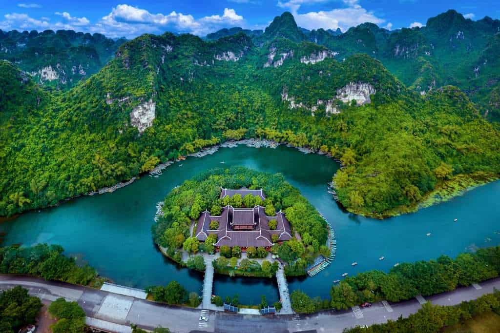 19 Low-Cost Travel Spots With High ROI 6 shutterstock 2240433849 1