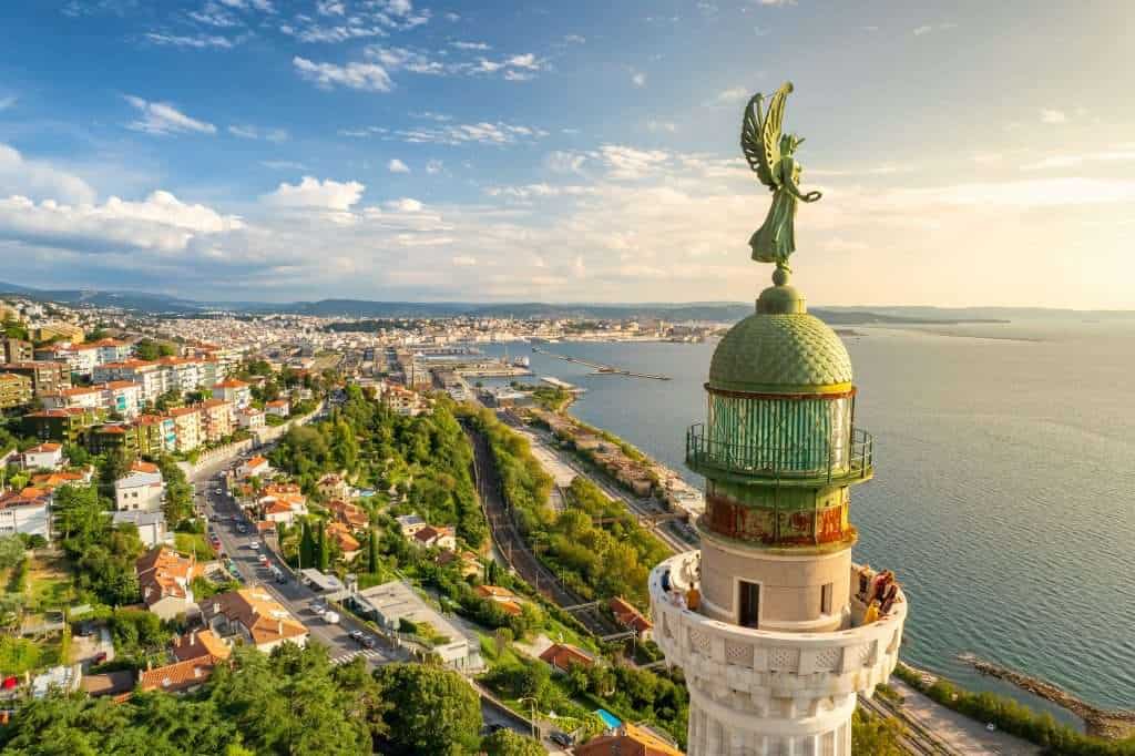 18 Underrated Places That Maximize Every Dollar 15 shutterstock 2464824941