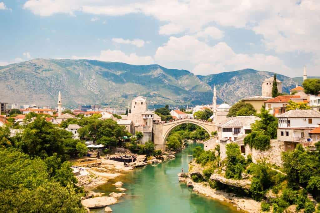 22 Scenic Vacays Where You’ll Spend Less 12 shutterstock 378856822