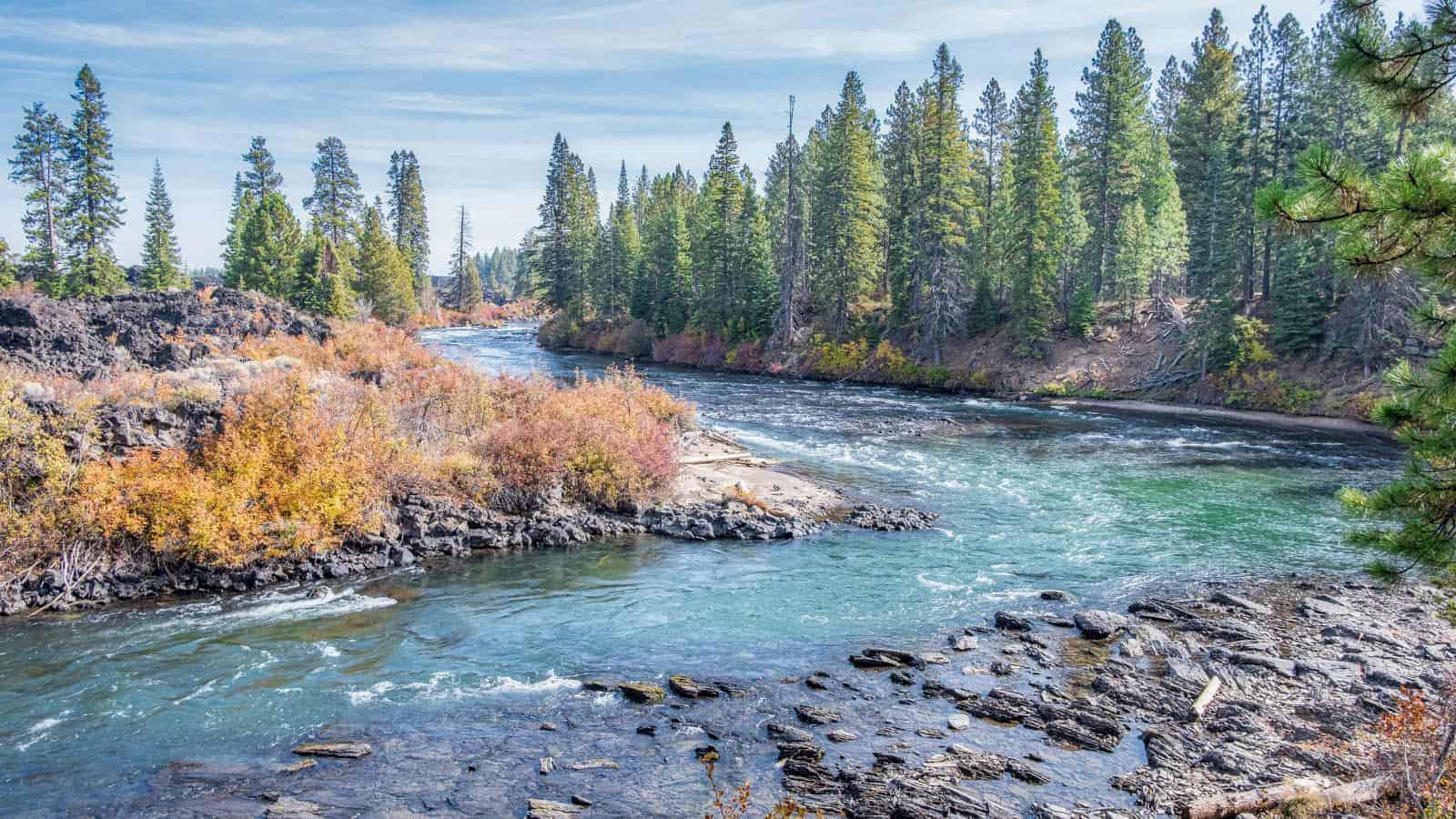 19 Local-Favorite U.S. Rivers Perfect for a Weekend Escape 5 Deschutes River Oregon