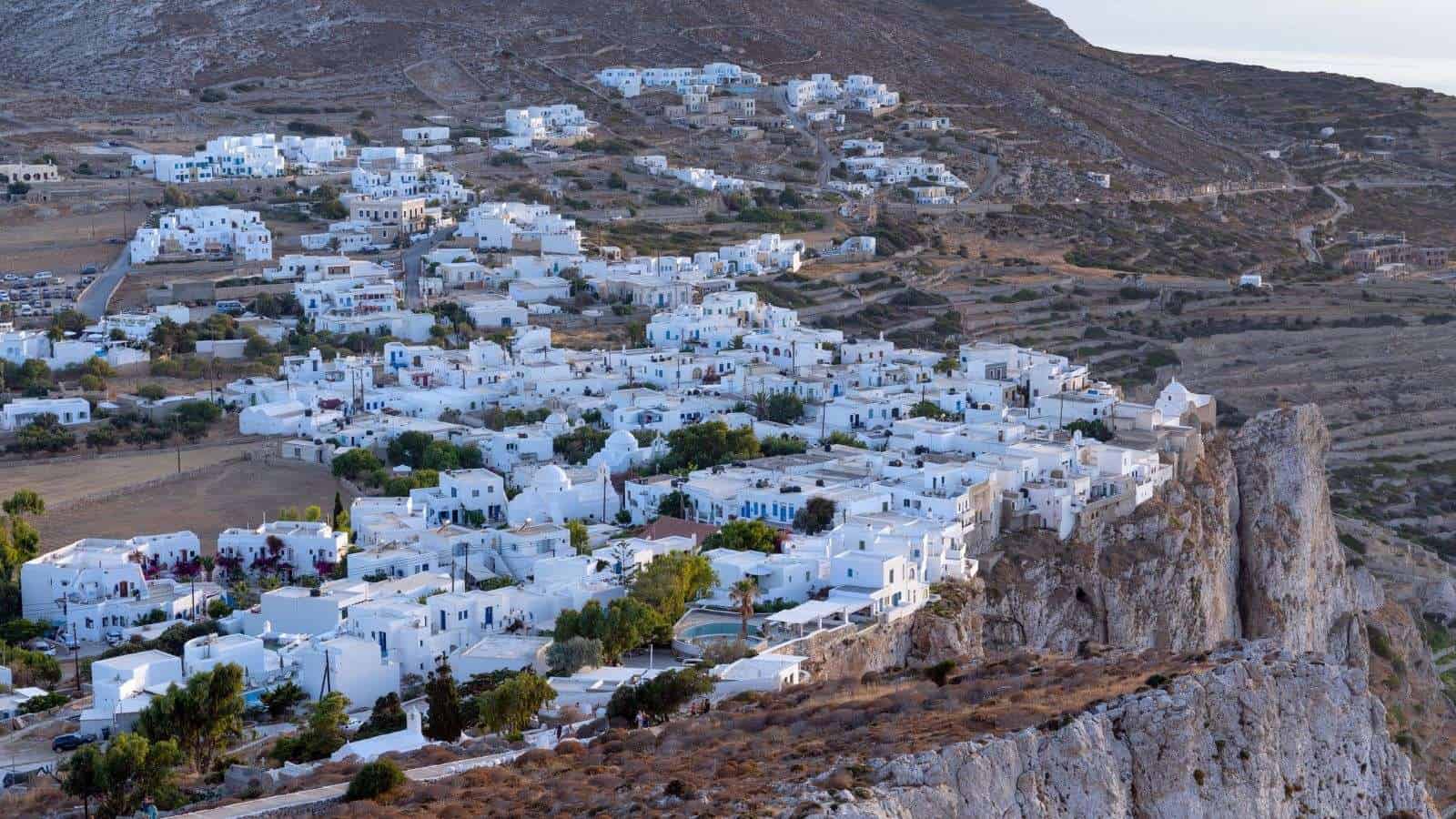 15 Under-the-Radar Local Spots in Greece That Are Pure Magic 11 Folegandros Cyclades