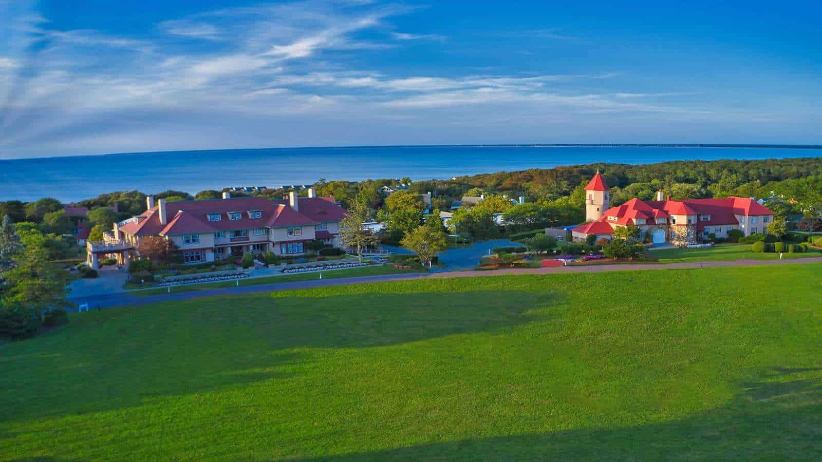 I Thought I Missed My Chance at a Summer Vacation. Then I Discovered These Last-Minute Deals 21 Ocean-Edge-Resort