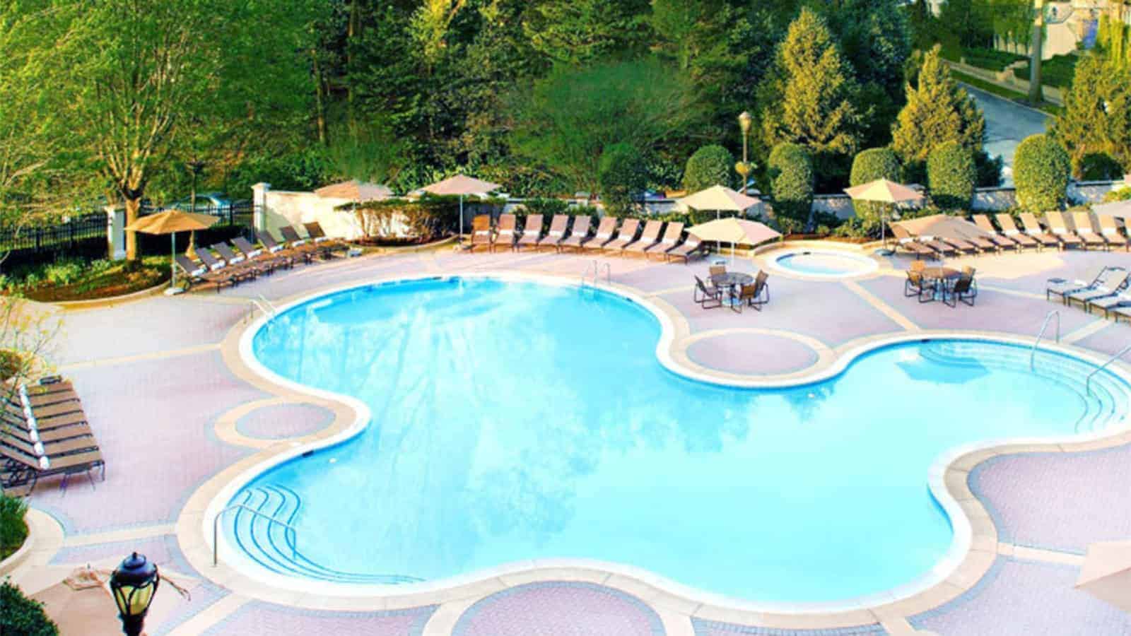 I Thought I Missed My Chance at a Summer Vacation. Then I Discovered These Last-Minute Deals 25 WEDDINGS-PAGE---POOL Omni Shoreham Hotel_