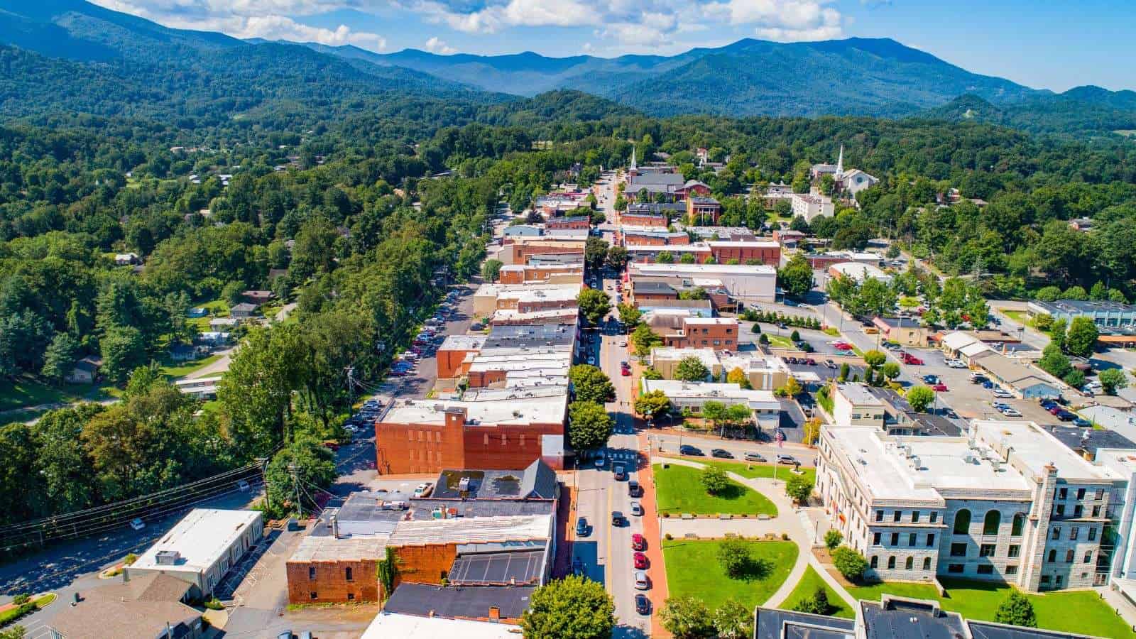 18 Cozy U.S. Mountain Towns That Locals Keep to Themselves 8 Waynesville North Carolina