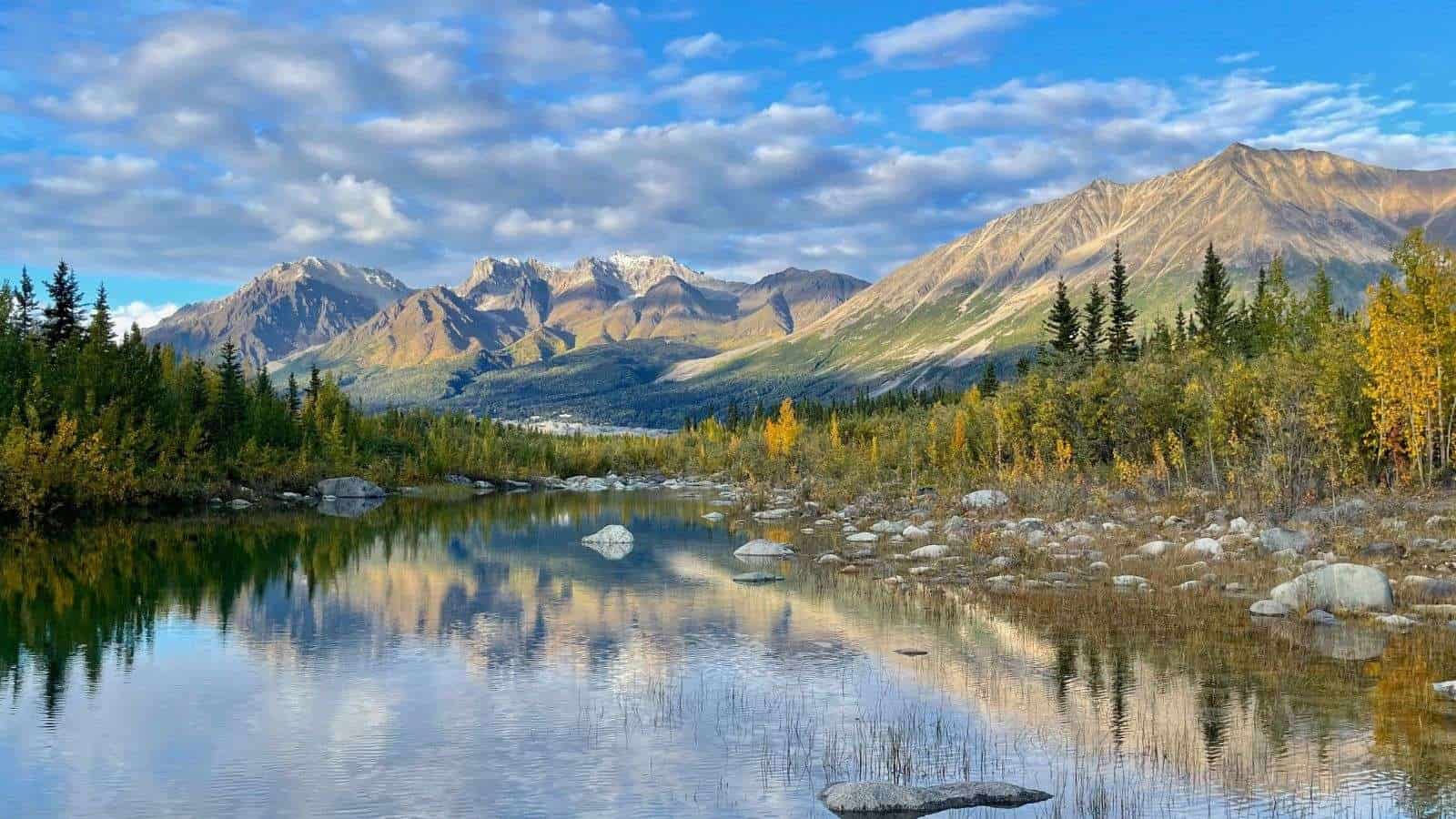 24 U.S. Parks So Beautiful People Refuse to Share Their Location Online 25 24 U.S. Parks So Beautiful People Refuse to Share Their Location Online