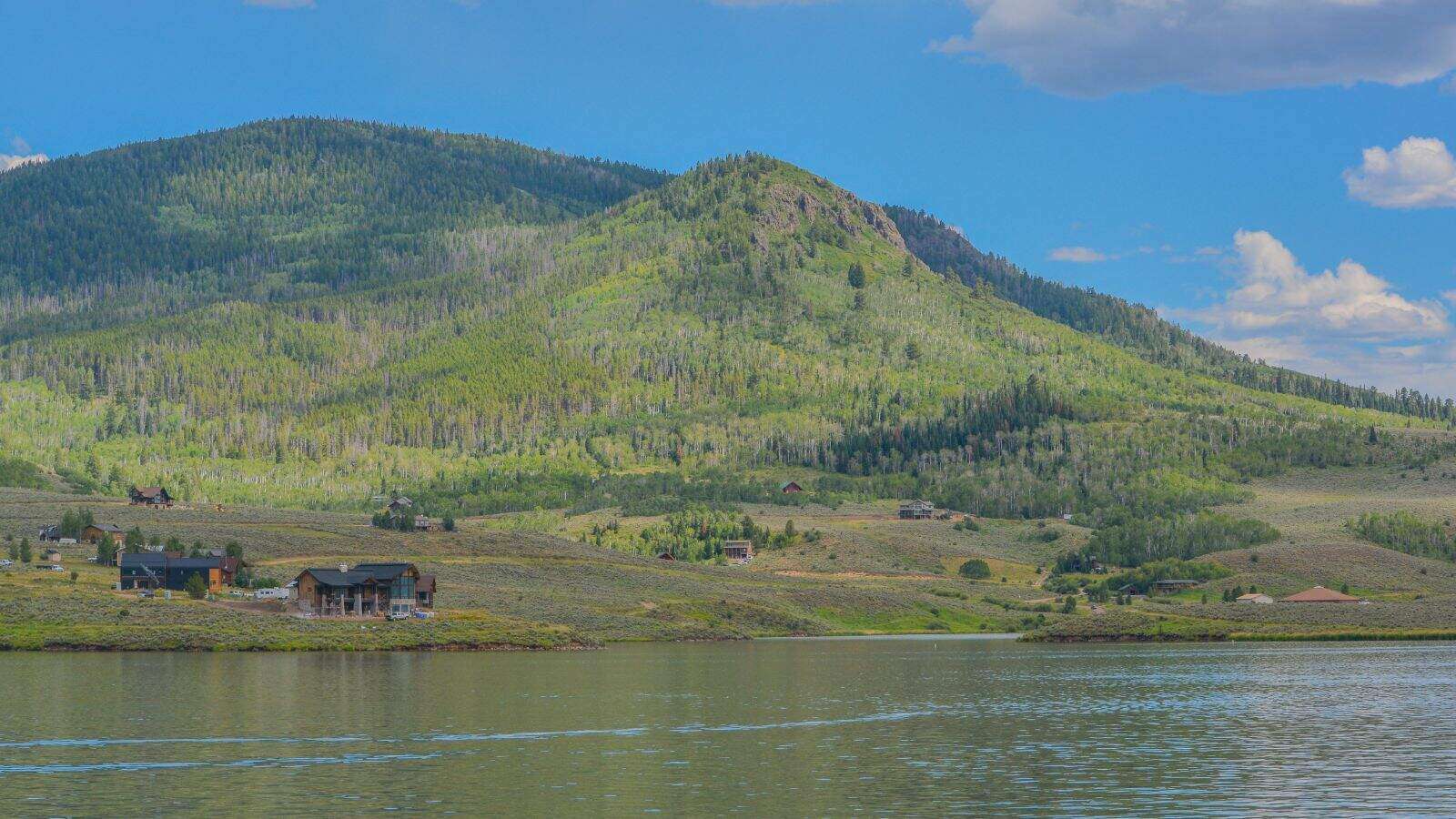 19 Local-Favorite U.S. Rivers Perfect for a Weekend Escape 15 Yampa River Colorado