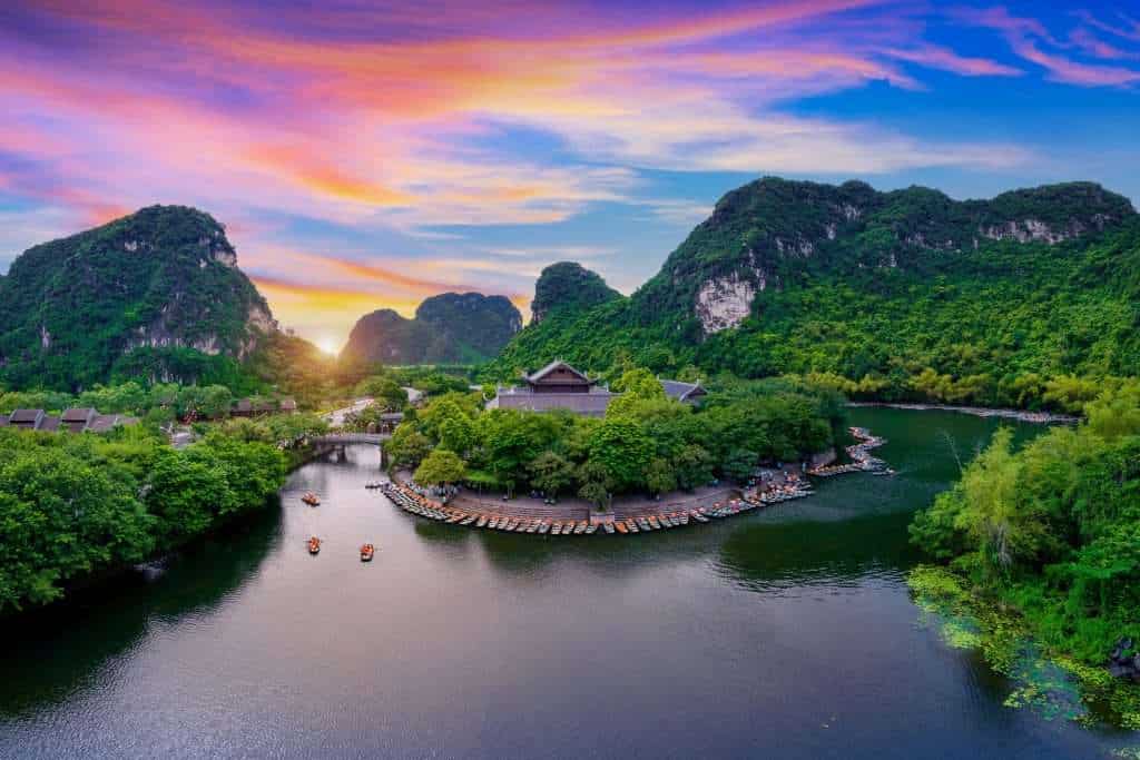 21 Cost-Effective Trips You’ll Remember Forever 16 shutterstock 2206308173