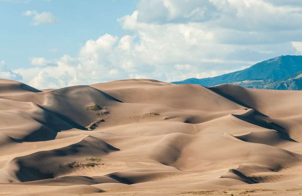 22 Unbelievable Natural Wonders in America That Feel Like Another Planet 10 shutterstock 2291877165