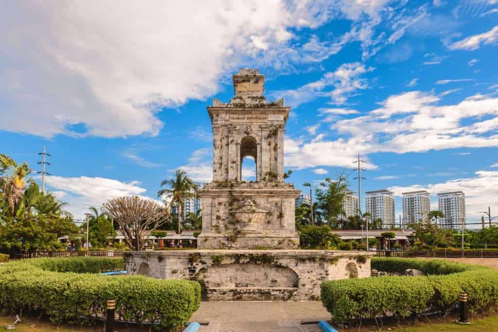 21 Vacations That Offer Big Value for Less 20 shutterstock 2300917863
