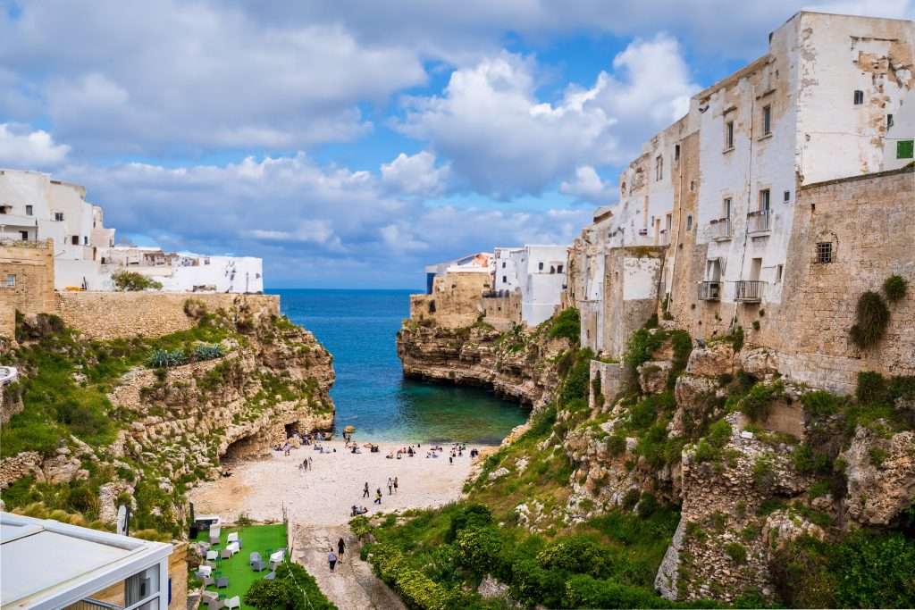 21 Destinations Where You’ll Save Big 2 shutterstock 2356141027