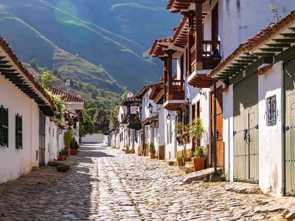 20 Luxury-Looking Vacays on a Budget 11 shutterstock 2484222175