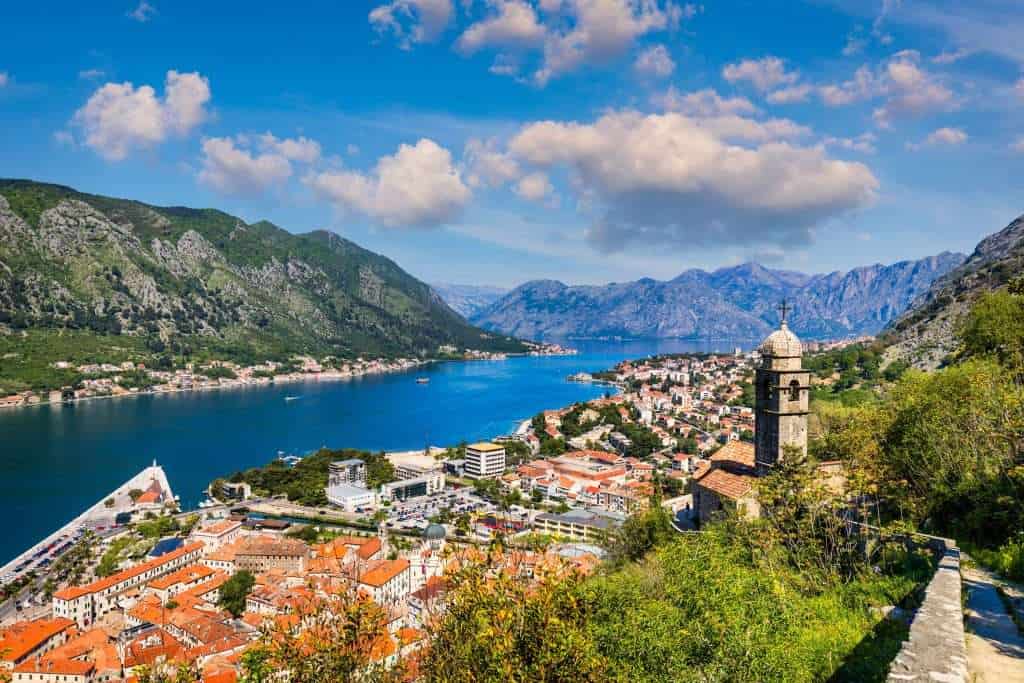 23 Beautiful Cities With Low Travel Costs 6 shutterstock 2499811167