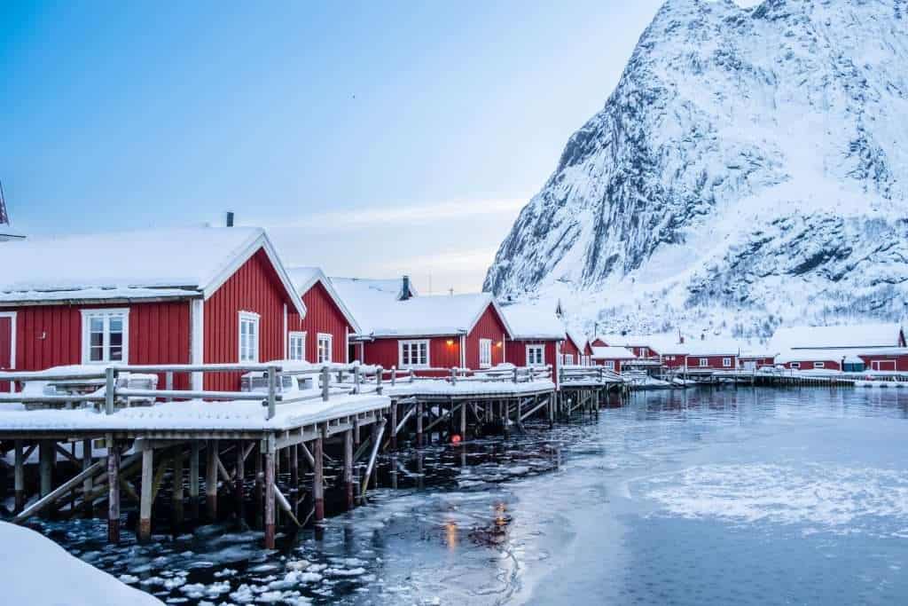 22 Scenic Places That Help You Travel Smart 20 shutterstock 2537031427