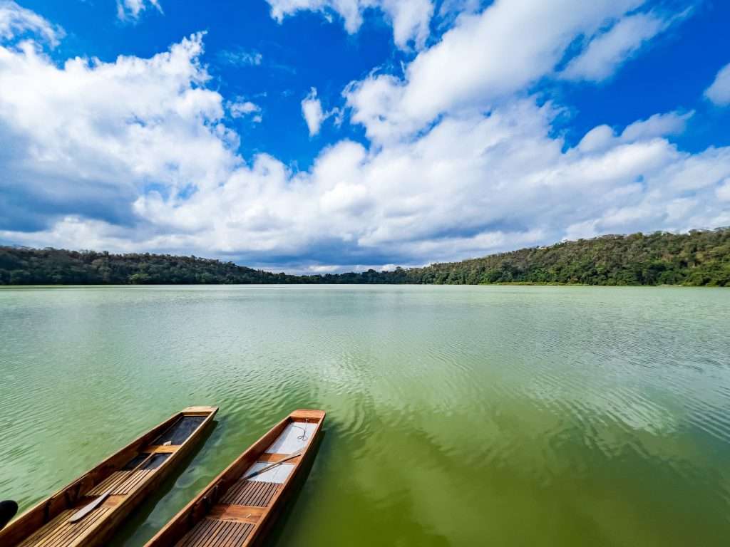 23 Gorgeous Places Where Cash Goes Far 5 shutterstock 2623529247