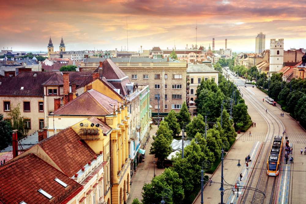 22 Travel Gems That Maximize Every Dollar 21 shutterstock 1101072707