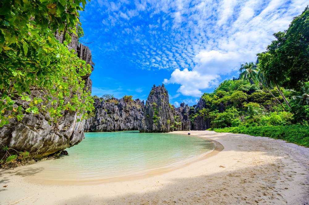 22 Travel Gems That Maximize Every Dollar 7 shutterstock 2138125851