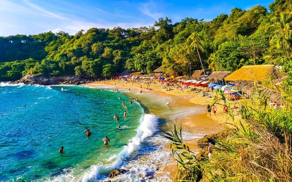Escape in Style: 23 Cheap Getaways With 5-Star Experiences 13 shutterstock 2284120009 1