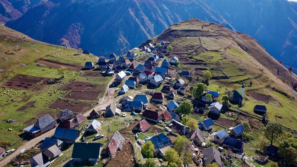 21 Cost-Effective Trips You’ll Remember Forever 15 shutterstock 2443077743