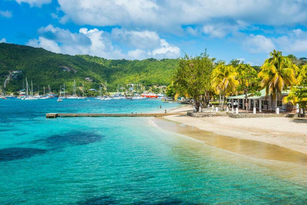 21 Affordable Vacations With Stunning Views 5 shutterstock 2446184697