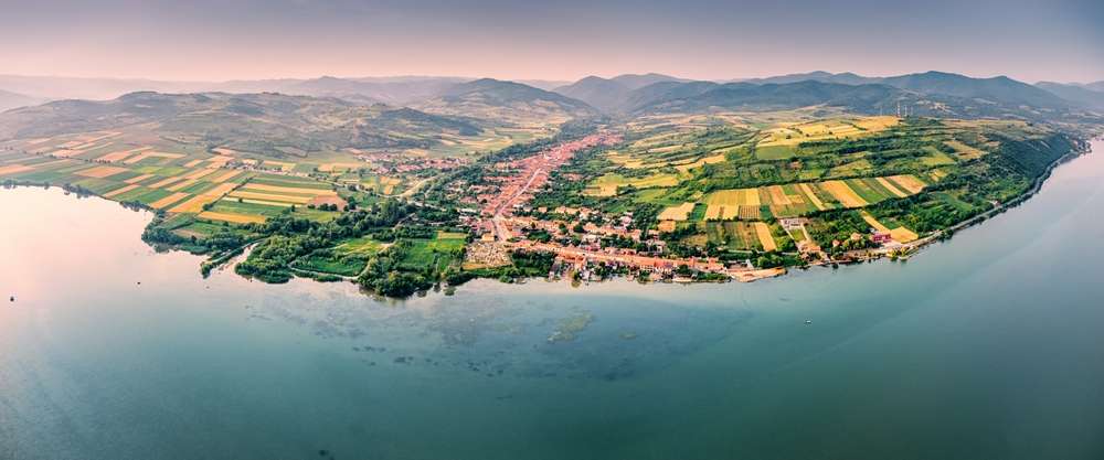 21 Affordable Vacations With Stunning Views 12 shutterstock 2492796643