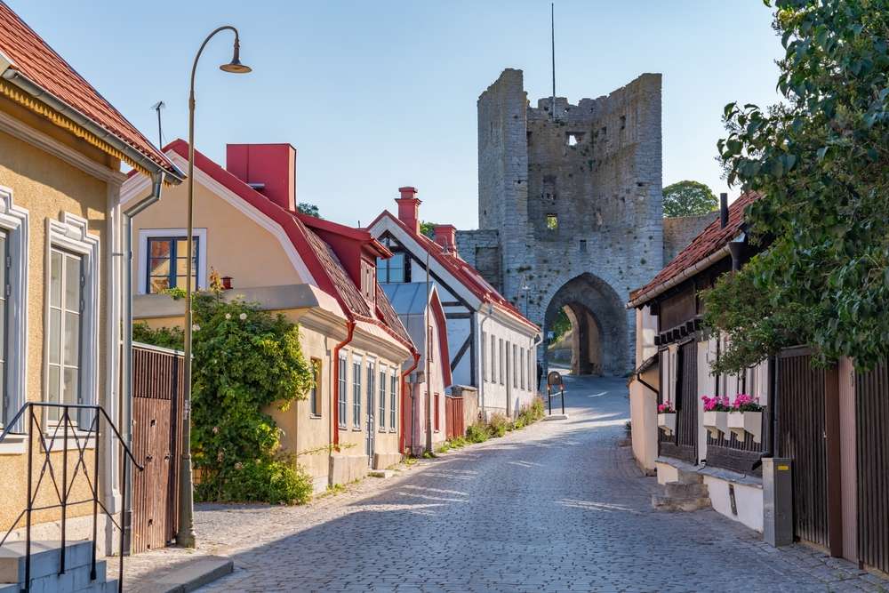 18 Underrated Places That Save You Cash 3 shutterstock 2502867755
