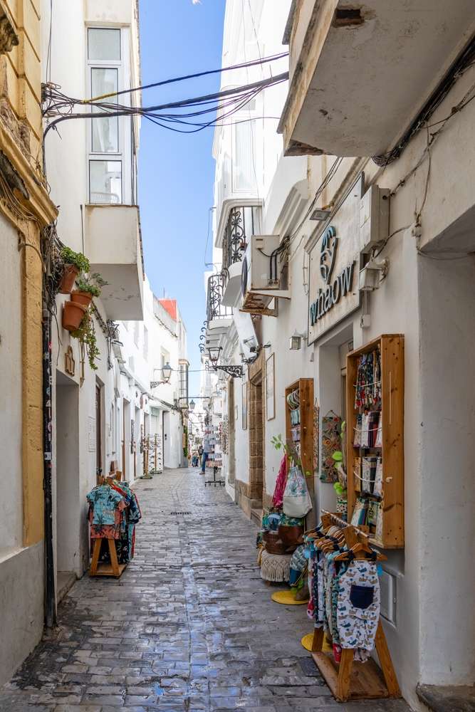 23 High-Impact Trips for Low Budgets 2 shutterstock 2633309831