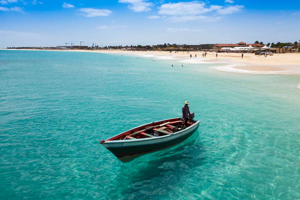Indulge for Less: 20 Budget-Friendly Trips for Luxury Lovers 6 shutterstock 363111110