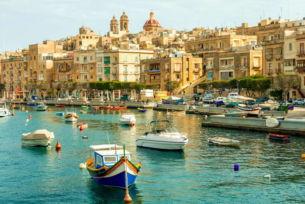 Escape in Style: 23 Cheap Getaways With 5-Star Experiences 11 shutterstock 534201370