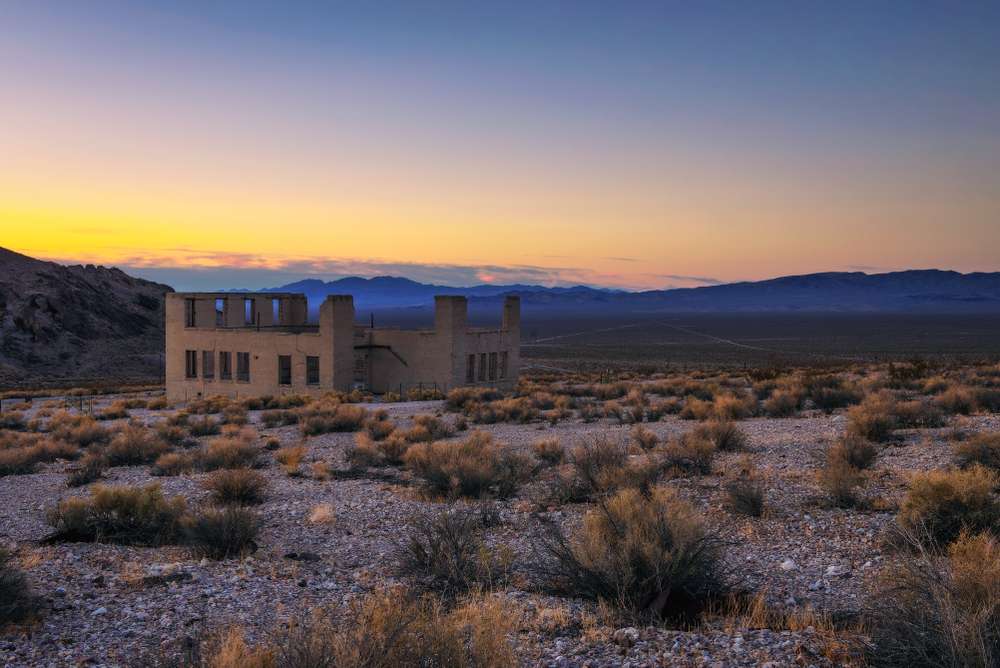 26 Ghost Towns That Still Feel Weirdly Not Empty 4 26 Ghost Towns That Still Feel Weirdly Not Empty