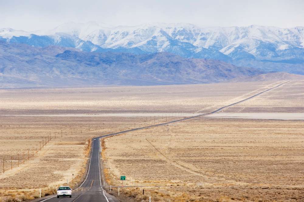 25 Epic U.S. Drives That Should Be on Everyone’s Bucket List 18 shutterstock 2428341943
