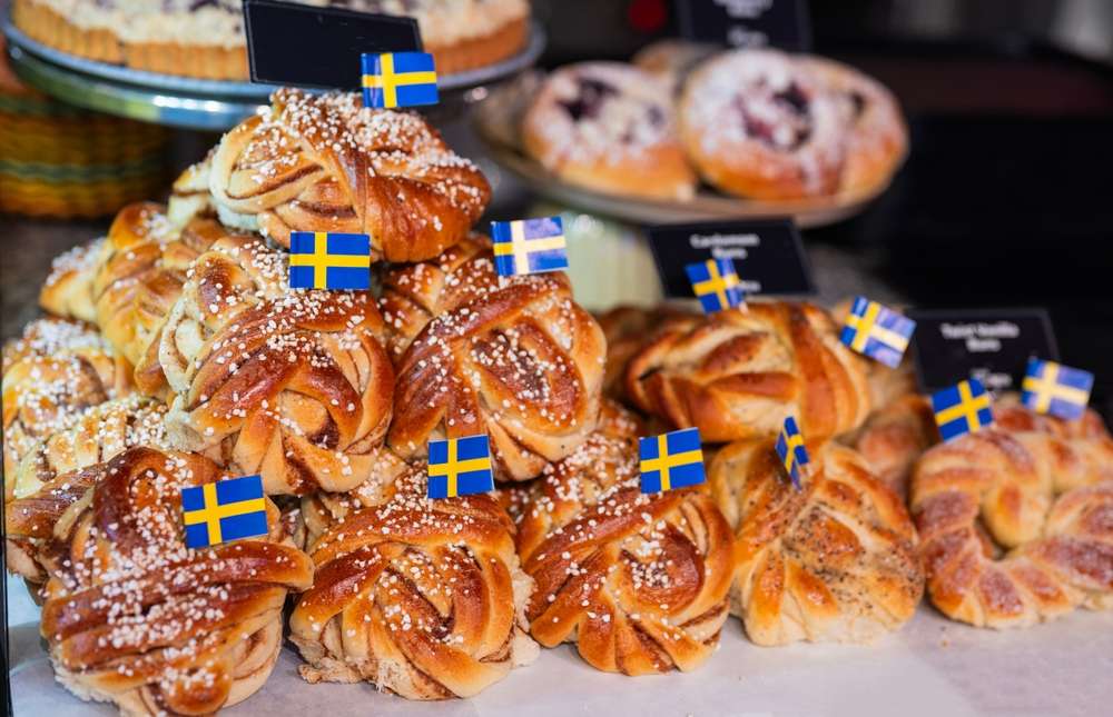 18 American Villages That Feel Like Europe (But Cost Less to Visit) 7 shutterstock 2622433389