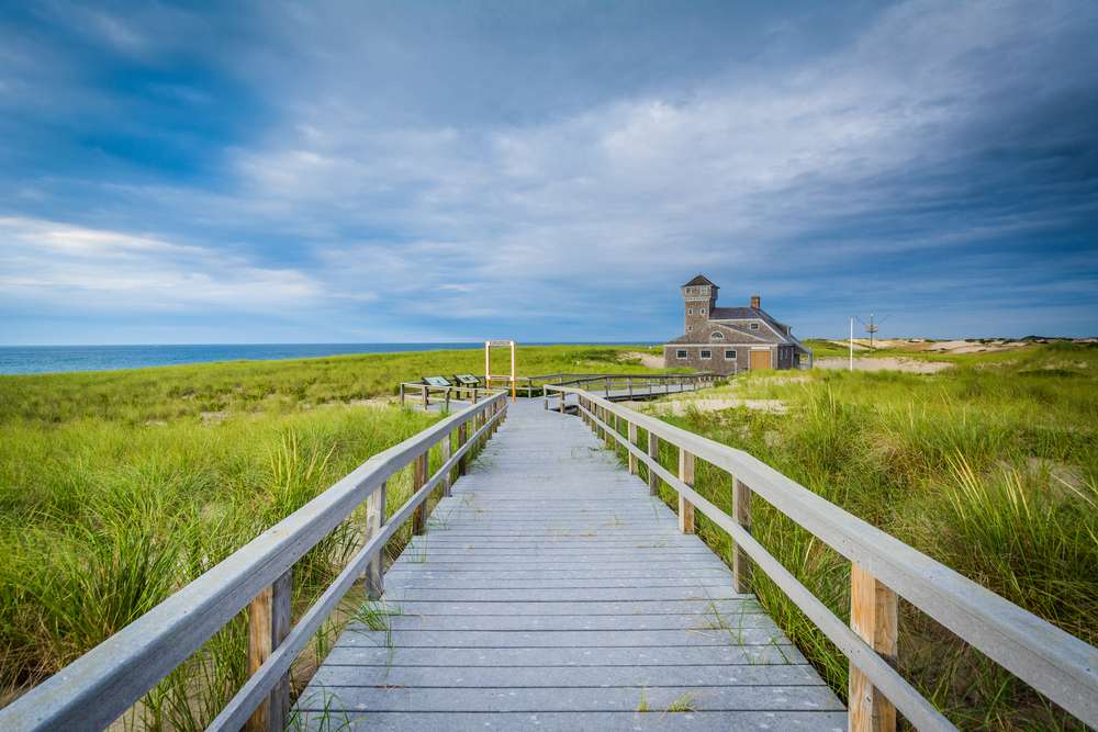 22 Unbelievable U.S. Views You Don’t Have to Hike For 20 shutterstock 466639670