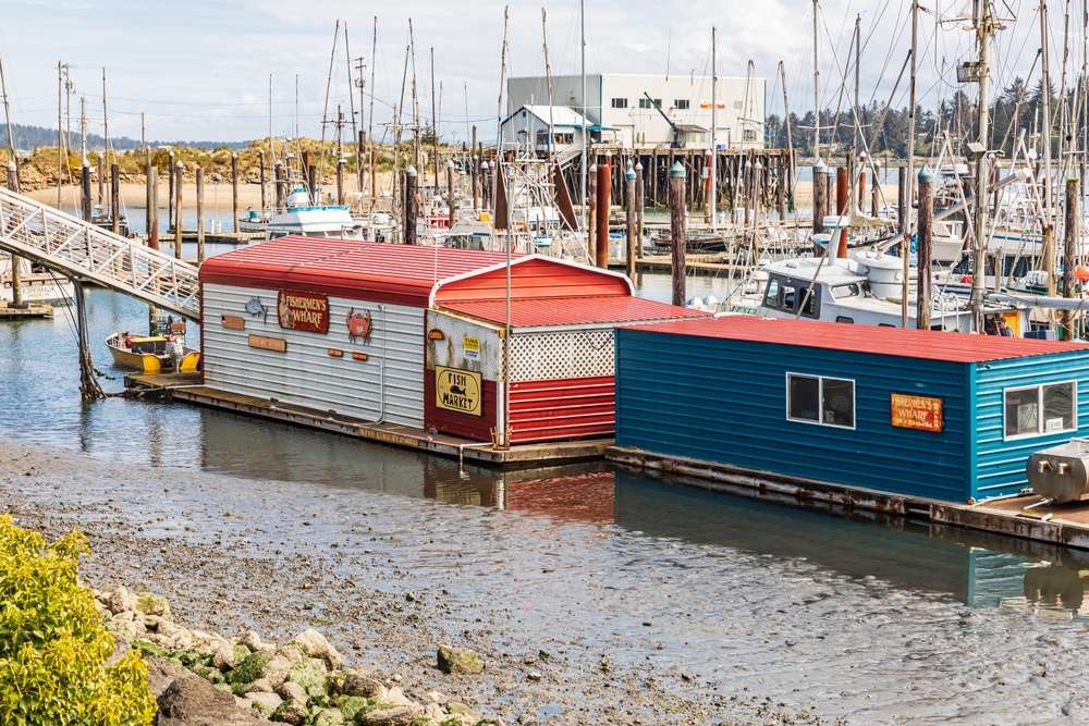 24 Waterfront Towns That Are Shockingly Affordable 18 shutterstock 2034679340