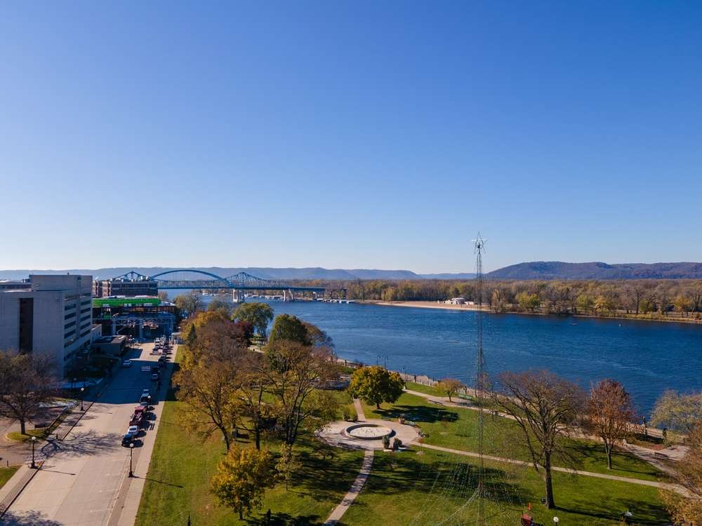24 Waterfront Towns That Are Shockingly Affordable 24 shutterstock 2051263331