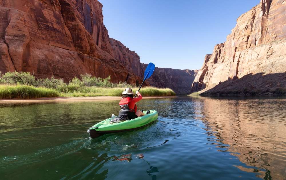 25 Remote U.S. Cabins So Dreamy You'll Want to Live There 22 25 Remote U.S. Cabins So Dreamy You’ll Want to Live There